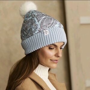 NWT Vera Bradley Quilted Pom Beanie Winter Hat